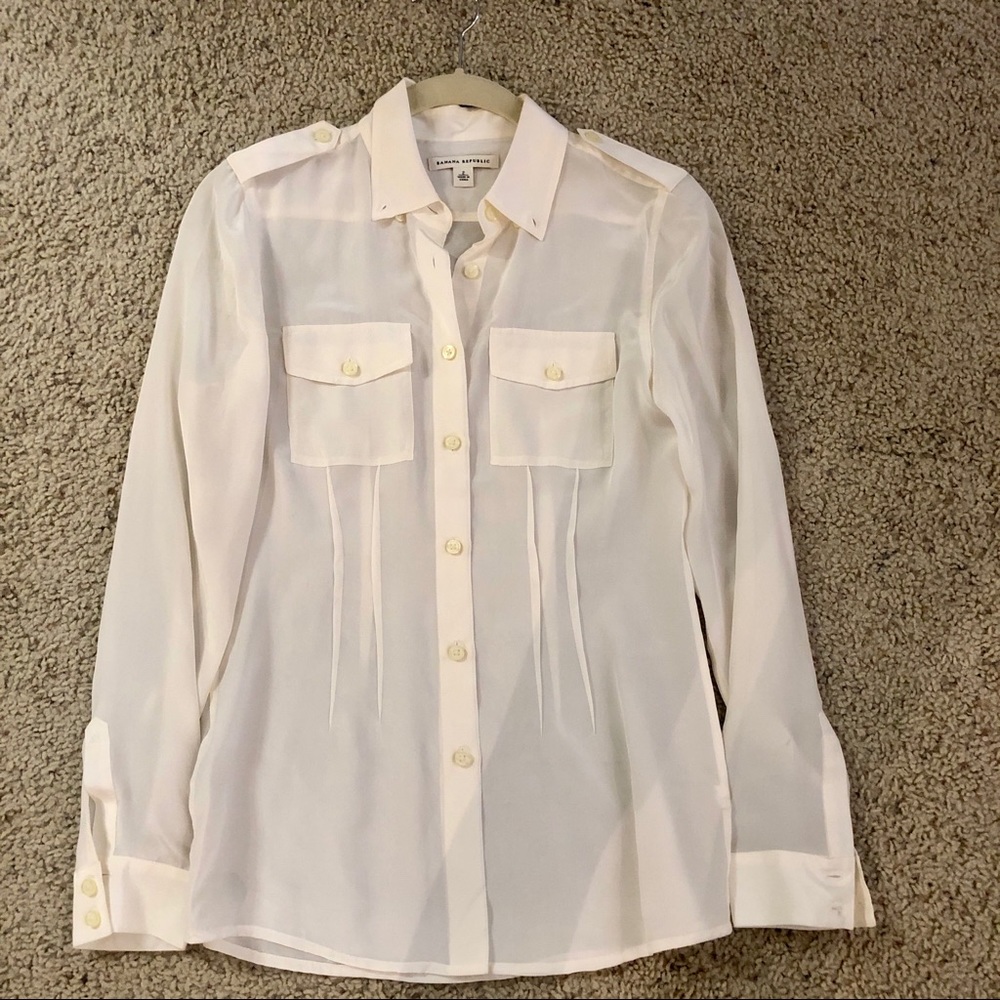Banana Republic White Button Up Blouse